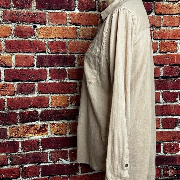 Women’s Patagonia button down - Picture 4 of 8